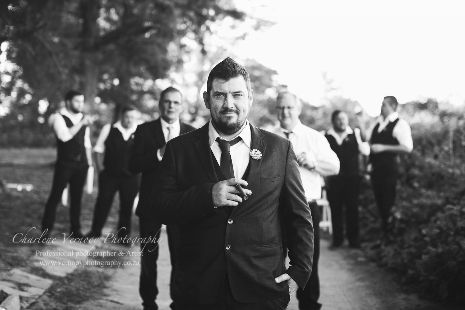 JZ_447bw-min